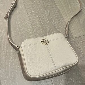 Tory Burch Light Pink purse